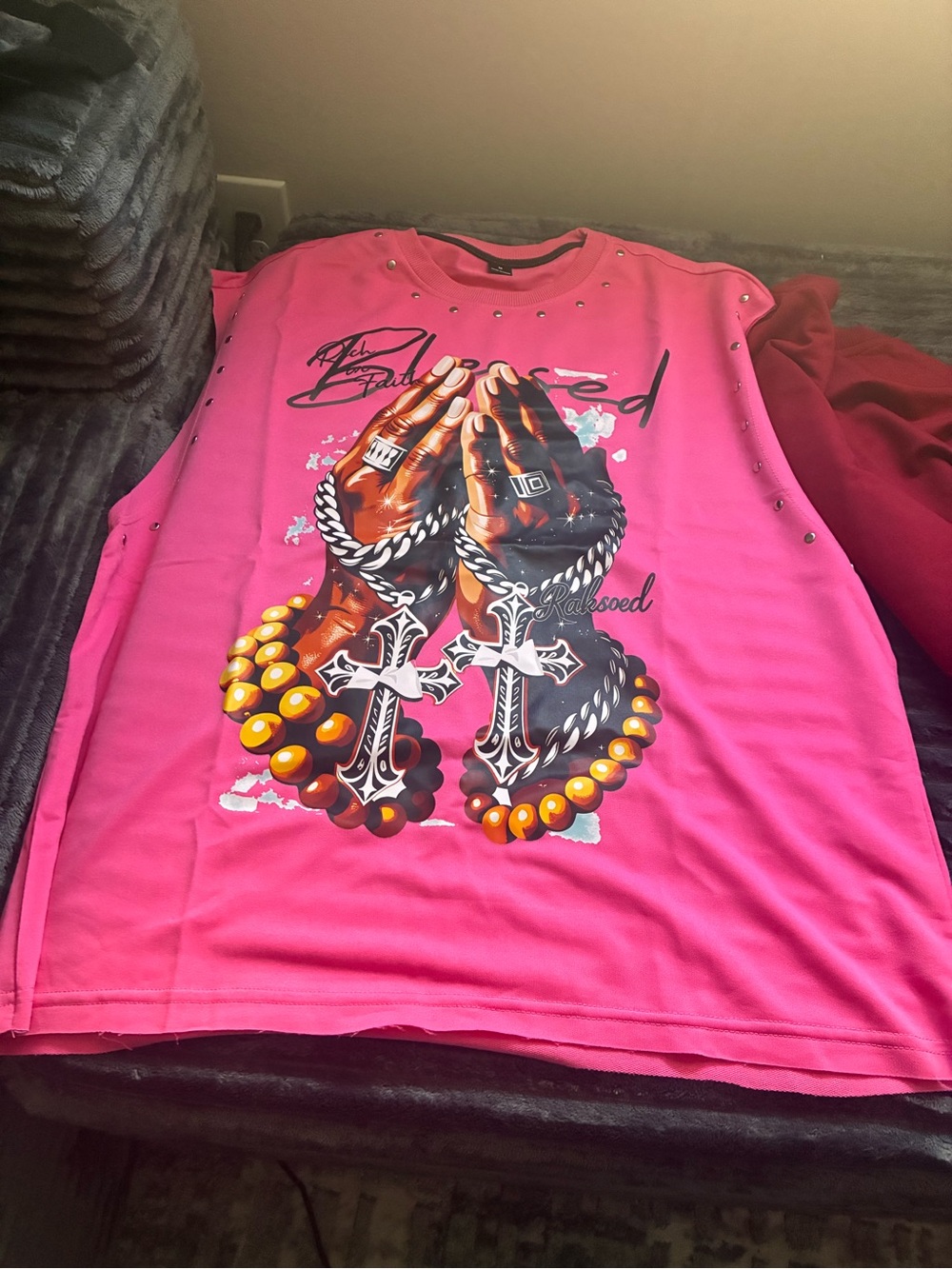 Kids Pink Graphic Prayer Hands Tee